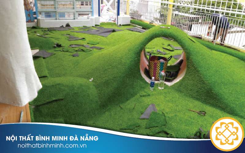 thi-cong-co-nhan-tao