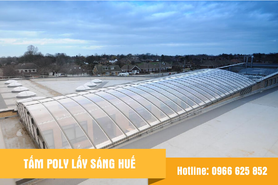 poly-lay-sang-hue-15